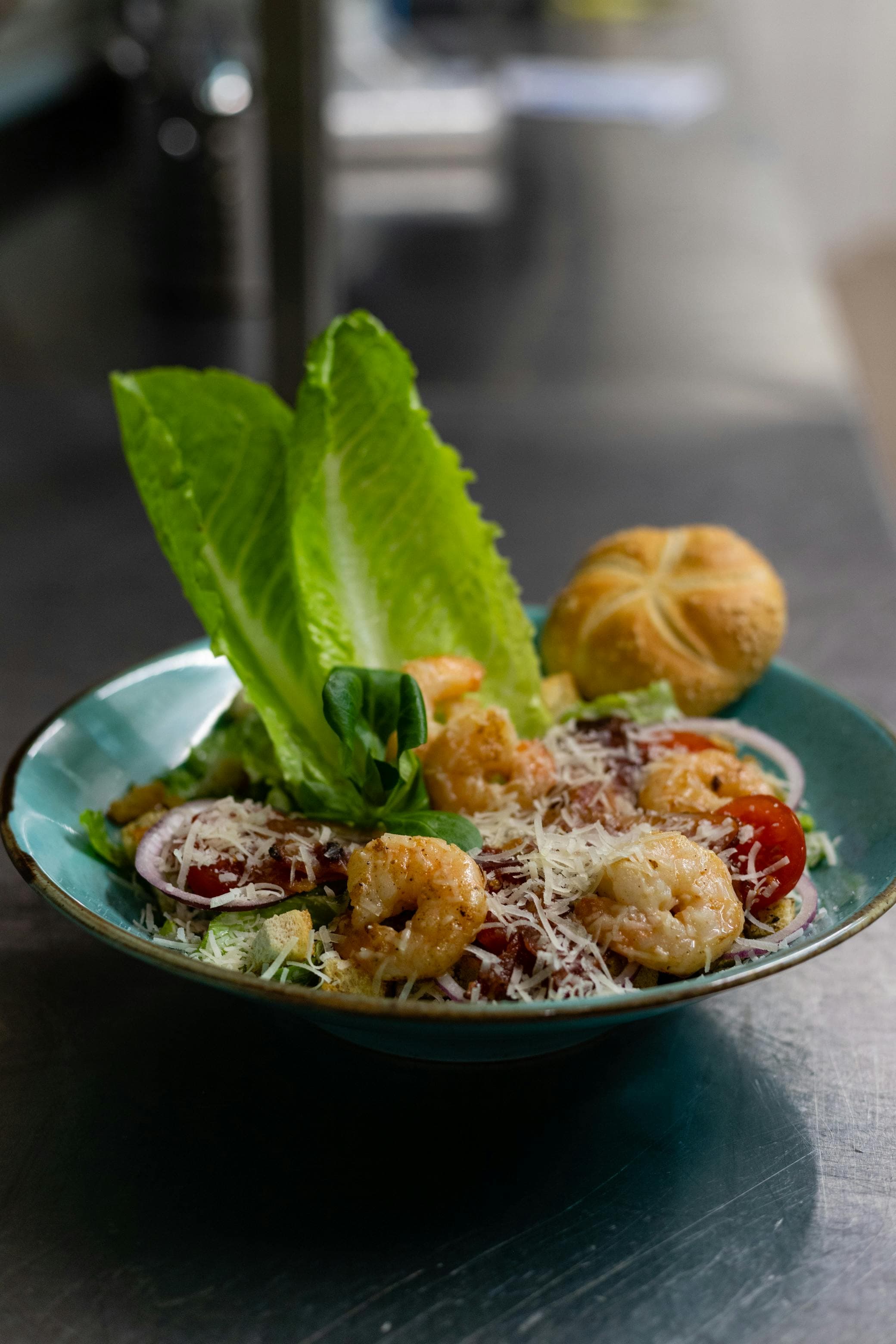 Caesar Salat mit Shrimps